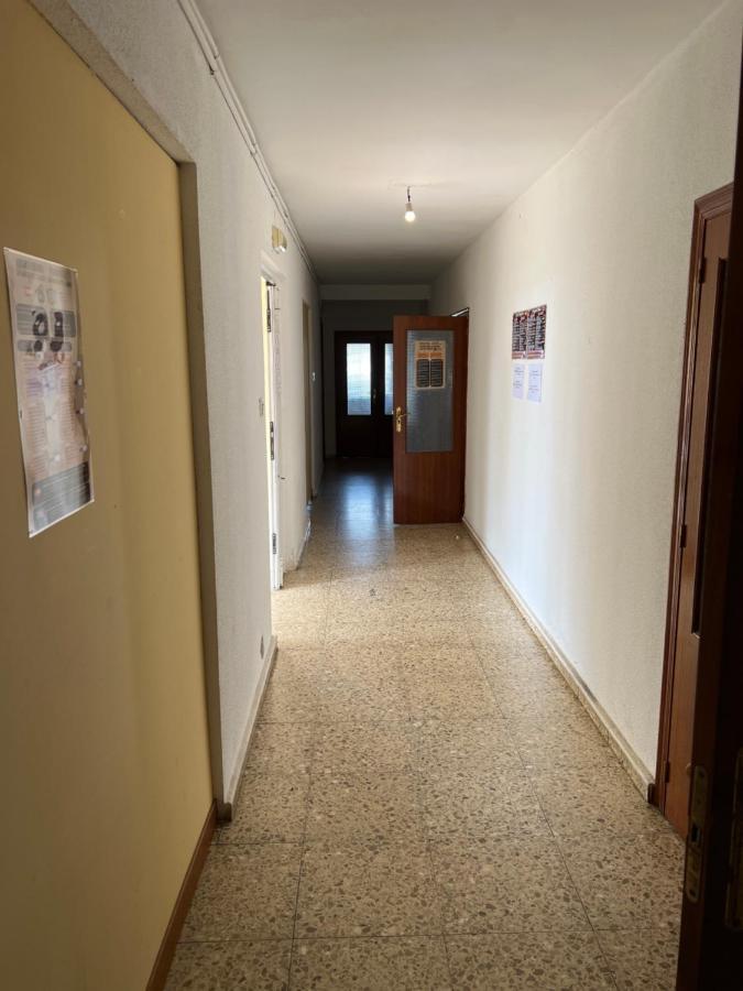Albergue Municipal Hostel San Martín del Camino Kültér fotó